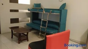 Richone Maluri Private Hotel - Image 2