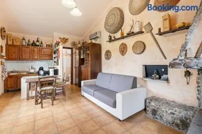 Wunderschönes Ferienhaus mit Terrasse, Grill und Garten | Gartenblick - Image 2