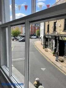 Market View 1 - Image 3