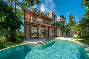Sealuna Villas - Image 1