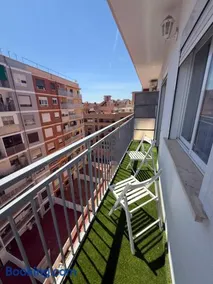 Apartamento Vega - Amplio, Soleado y con Balcón - Image 1