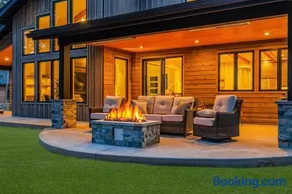 Mountain Modern Lodge - Image 2