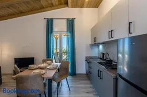 Olive Sun Suites - Image 2