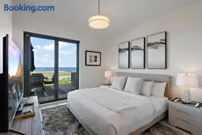 Beachfront Villa #14 at The Beach House - Image 3