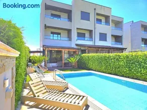 Sunny Beach Apartments with Swimming Pool - 247 - Image 2