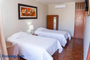 Hotel Curasi - Image 2