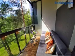 Sunny Beach Apartment - Image 2