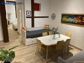 Opera-Suites Luxury La boheme, in the very center of Madrid. - Image 3