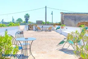 Bright Apartment in Minervino di Lecce with Shared Pool - Image 3