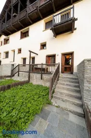 Sestriere Ski Base, Navetta GRATIS, Parcheggio Privato - Image 1