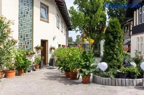 Haus zu den Zwei Eichen - Image 2