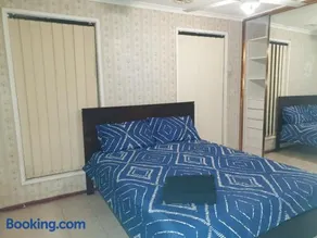 Private room with shared facilities W - Image 2