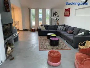 Maison confortable pour 10 personnes avec jacuzzi - Image 1