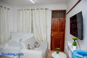 Yunke Homes Comfortable Studio in Bamburi - Image 3