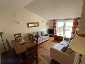 Viking Cottage - Image 4