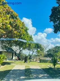 Macaneta Beach Villa - Image 1