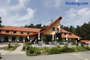 Zajazd Siodlo Hotel&Restauracja - Image 1