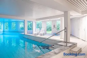 Apt Marlis 180 lake view Swimming Pool and Parking - Image 3