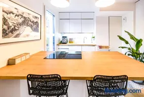 L'Olympique: appartement cosy, vue canal grande terrasse et parking - Image 2