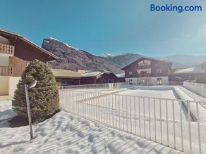 Appartement familial avec piscines à Samoëns - Image 2