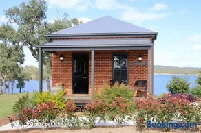 Dusty Hill Vineyard - Moffatdale - Image 5