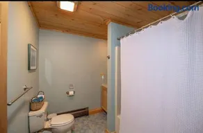 Private Hot Tub & Sauna: Bryant Pond Retreat! - Image 4