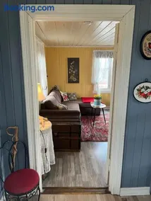 Farm stay in cozy cabin at Vestre Kinn - Image 4