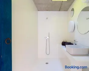 Canaryislandshost I Famara Soul Suite - Image 1