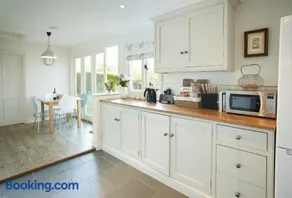 Tufton Croft - Image 2
