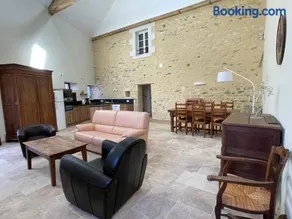 Gîte La Maison des Poètes de 1 à 6 personnes à Treigny Perreuse - Image 1