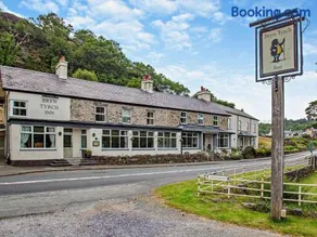 12 Bed in Betws-y-coed oc-93368 - Image 1