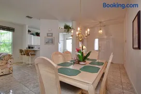 3BR Disney-Area Pool Home | 2 King Beds | BBQ Grill | Dog Friendly - Image 4