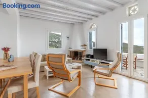 Vassilis Family Villa Tinos - Image 2
