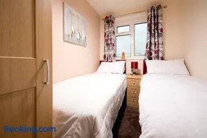 Sandy Glade Holiday Park - Image 3