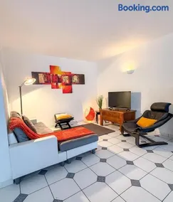 L'Escale St Nicolas - Image 1
