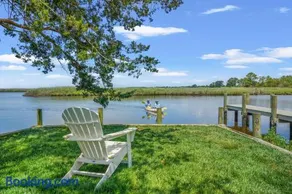 Creek House - Waterfront Oasis on Holden - Image 3