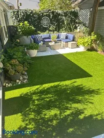 Adorable 1 bedroom cottage - Image 5