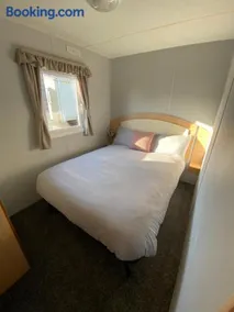 Highfield Grange Holiday Park Clacton - Image 4
