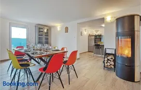 Three-Bedroom Holiday Home In Durdevac - Image 3