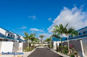 LEO癒Resort宮古島 Pool & Villa - Image 3