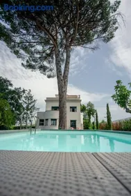 Villa Castelli Romani con Piscina & Giardino Privato, 8 Ospiti - Image 1