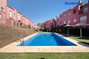 Duplex Luminoso Campo de Golf - Image 1