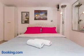 Modern and practical studio in the heart of Split - Image 3