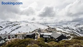 White Mount - Image 5