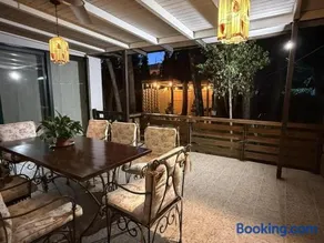 Seaside Garden Oasis - Image 1