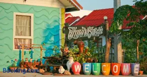 Boathouse Resort Suanphung - Image 1