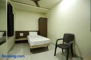 Hotel Pride Executive - Image 3