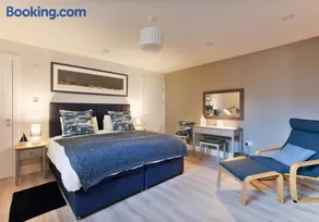 2 Bedroom Apartment in North Berwick - Image 3