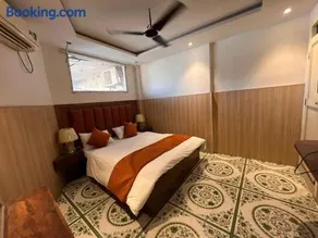 Hotel Shree Urmila - Image 2