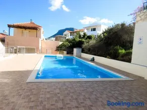 Plaka Center Gem with sea view and shared pool - Image 1